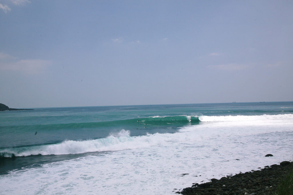 differnt surf spots great variety levels surfing in miyazaki