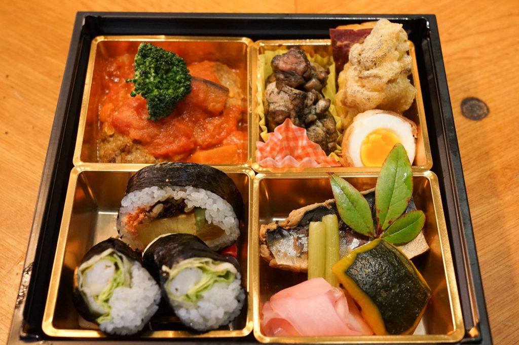 restaurants with bento box near me